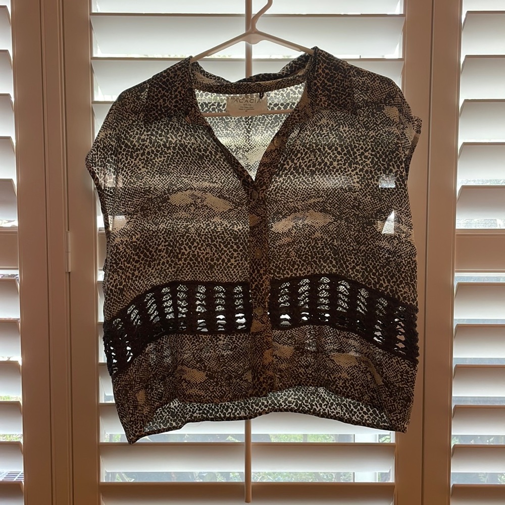 Acacia silk crochet crop top